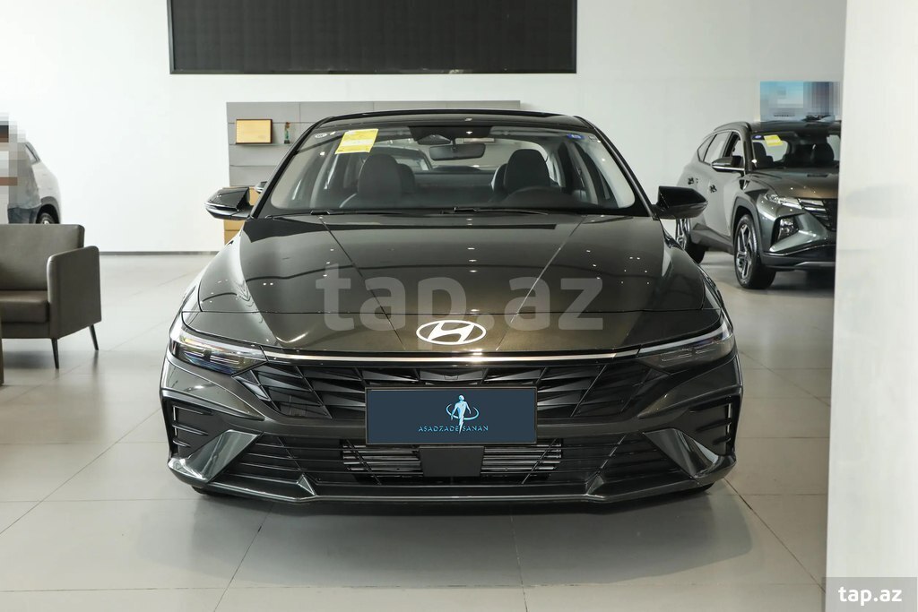 Hyundai Elantra, 2025 il