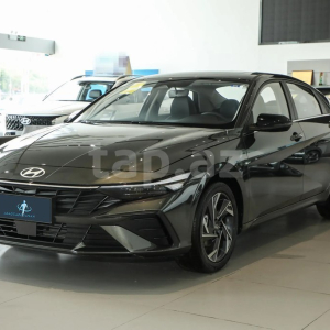 Hyundai Elantra, 2025 il