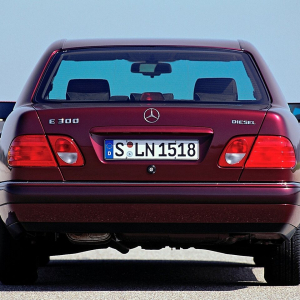 Mercedes-Benz E-Класс II (W210, S210)